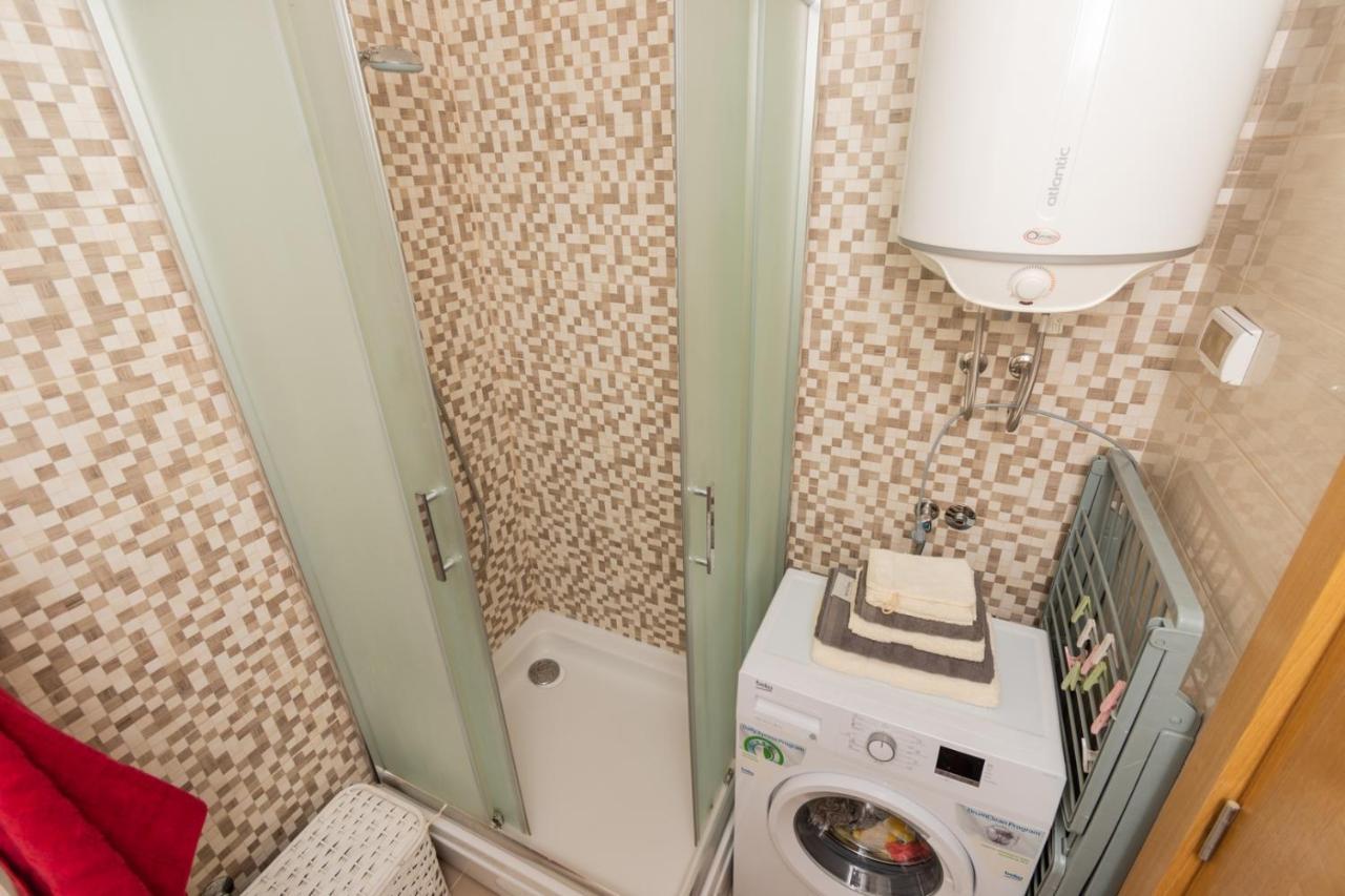 Lux City Apartment With Parking Подгориця Екстер'єр фото